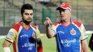 IPL 2020: ആര്‍സിബിയുടെ തോല്‍വികള്‍ക്ക് കാരണം കോലി- മുന്‍ ആര്‍സിബി കോച്ച്