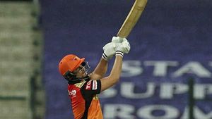 IPL 2020: ആരാണ് സമദ് ? ഇര്‍ഫാന്റെ ശിഷ്യന്‍!, ജമ്മു കാശ്മീരില്‍ നിന്ന് മൂന്നാമന്‍- അടുത്തറിയാം