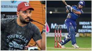IPL 2020; പൊള്ളാര്‍ഡിനൊപ്പം ഇഷാന്‍ കിഷനെ സൂപ്പര്‍ ഓവറില്‍ ഇറക്കണമായിരുന്നു; യുവരാജ് സിങ്