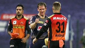 IPL 2020: :കെകെആര്‍ X ഹൈദരാബാദ്- കരുത്തരുടെ പോരാട്ടത്തിന് മുമ്പ് അറിയണം ഈ കണക്കുകള്‍
