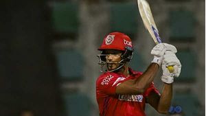 IPL 2020: സൂപ്പര്‍ സണ്‍ഡേയില്‍ ഡബിള്‍ സൂപ്പര്‍ ഓവര്‍ ത്രില്ലര്‍! മുംബൈയെ വീഴ്ത്തി പഞ്ചാബ്
