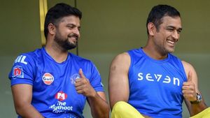 IPL 2020: ധോണിയോടും റെയ്‌ന പിണങ്ങിയോ? ഉത്തരം റെയ്‌നയുടെ ട്വീറ്റ് വ്യക്തമാക്കും