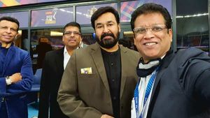 IPL 2020- കലാശപ്പോരിന് മാറ്റ് കൂട്ടി ലാലേട്ടനും, മാസ് ലുക്കില്‍ സൂപ്പര്‍ താരം