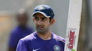 IPL 2020: മുംബൈയെ പരാജയപ്പെടുത്തുക അസാധ്യം, ഫൈനലില്‍ തോല്‍ക്കാന്‍ അത് സംഭവിക്കണമെന്ന് ഗംഭീര്‍!!