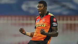 IPL 2020: പകരക്കാരായി എത്തി തിളങ്ങിയവരും നിരാശപ്പെടുത്തിയവരും