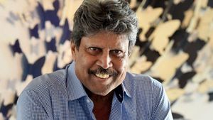 റോമിയോട് ആദ്യമായി പ്രണയാഭ്യര്‍ത്ഥന നടത്തിയത് എങ്ങനെ? വെളിപ്പെടുത്തി കപില്‍ ദേവ്
