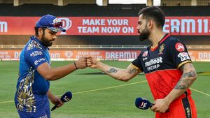 IPL 2020: കോലിയും രോഹിത്തുമില്ല — ഐപിഎല്‍ ഇലവനെ തിരഞ്ഞെടുത്ത് ടോം മൂഡി