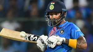 Ind vs Aus: രാഹുലിനെ പുറത്താക്കാന്‍ ഒരു വഴി മാത്രം! ടീം മീറ്റിങില്‍ അതു പറഞ്ഞു- മാക്‌സ്വെല്‍