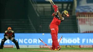 IPL 2020: ഹൈദരാബാദിനെതിരേ ആര്‍സിബിക്ക് അടിതെറ്റി, എവിടെ പിഴച്ചു? മൂന്ന് കാരണങ്ങള്‍