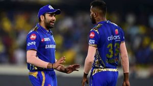 IPL 2020: ഹര്‍ദിക് പാണ്ഡ്യ പ്ലേ ഓഫിന് തയ്യാറാണെന്ന് എനിക്കുറപ്പുണ്ട്; രോഹിത് ശര്‍മ