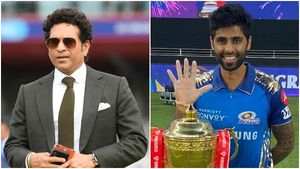 ഇന്ത്യന്‍ ടീമില്‍ ഇടമില്ല; സൂര്യകുമാറിനെത്തേടി സച്ചിന്റെ സന്ദേശം- ആ വാക്കുകള്‍ അവനെ മാറ്റിമറിച്ചു