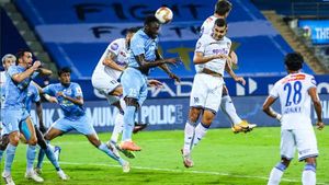 ISL 2020-21: ആവേശപ്പോരില്‍ മുംബൈ നേടി, ചെന്നൈ പൊരുതിവീണു