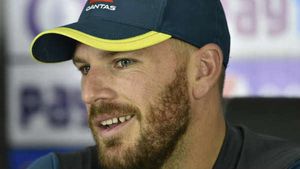 IND vs AUS: വാര്‍ണര്‍ക്കു പിന്നാലെ ഫിഞ്ചും പുറത്തേക്കോ? ഓസ്‌ട്രേലിയക്കു ക്യാപ്റ്റനെ വേണം