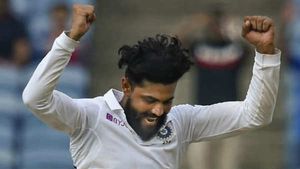 IND vs AUS: ജഡ്ഡുവുമെത്തുന്നു, ഫിറ്റ്‌നസ് തെളിയിച്ചു- രണ്ടാം ടെസ്റ്റില്‍ ആഞ്ഞടിക്കാന്‍ ഇന്ത്യ