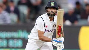 IND vs AUS: പെയ്‌നിന് നന്ദി, ഡിആര്‍എസ് അബദ്ധം കോലിയെ രക്ഷിച്ചു!