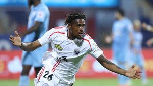 ISL 2020-21: മുംബൈയെ വീണ്ടും ഞെട്ടിച്ച് നോര്‍ത്ത് ഈസ്റ്റ്, രണ്ടടിയില്‍ രണ്ടാംപാദത്തിലും വീണു
