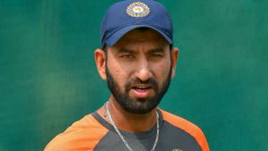 IND vs ENG: ഓസീസിനെതിരേ ഇന്ത്യയുടെ വിജയമന്ത്രം റൂട്ടിന് പറഞ്ഞുകൊടുക്കുമോ? പുജാര പറയുന്നു