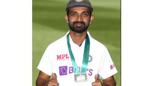 IND vs AUS: നാലില്‍ നാല്- ധോണിയുടെ വമ്പന്‍ റെക്കോര്‍ഡിനരികെ രഹാനെ!