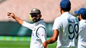 IND vs AUS: ഇപ്പോള്‍ റാങ്ക് മൂന്ന്, ഇന്ത്യക്കു എങ്ങനെ ഒന്നാമതെത്താം? അറിയാം കണക്കുകള്‍