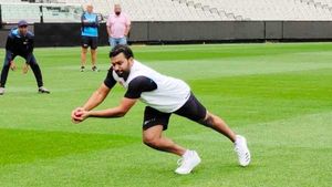 IND vs AUS: രോഹിത് ഇനി ഹിറ്റ്മാന്‍ മാത്രമല്ല 'ക്യാച്ച്മാനും'! എലൈറ്റ് ക്ലബ്ബില്‍