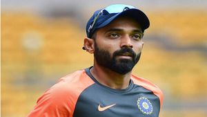 IND vs ENG:വാഷിംഗ്ടണ്‍ സുന്ദറും നദീമും രണ്ടാം ടെസ്റ്റില്‍ തെറിക്കുമോ? രഹാനെയുടെ മറുപടി ഇങ്ങനെ