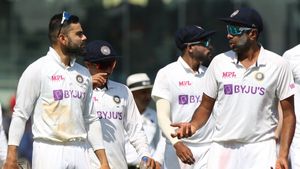രണ്ടാം ടെസ്റ്റ്: ഇംഗ്ലണ്ടിന് ഇനിയൊരു തിരിച്ചുവരവില്ല; പ്രവചനവുമായി ഹര്‍ഭജന്‍ സിങ്
