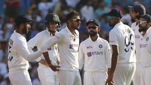 IND vs ENG: ആദ്യ ദിനം ആധിപത്യം ഇന്ത്യക്ക്, ടീമിന് കരുത്തായ മൂന്ന് തീരുമാനങ്ങള്‍ ഇതാ