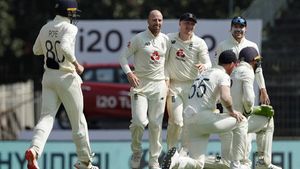 IND vs ENG: 11 വര്‍ഷത്തെ ഇന്ത്യന്‍ കുതിപ്പിന് കടിഞ്ഞാണ്‍, ഇന്ത്യയില്‍ ഇംഗ്ലണ്ടിന് അഭിമാന നേട്ടം