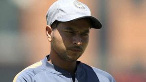 IND vs ENG: ഇനിയുമെത്ര നാള്‍? കുല്‍ദീപിന്റെ കാര്യത്തില്‍ വ്യക്തത ആവശ്യം, തുറന്നടിച്ച് ഗുപ്ത
