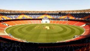 IND vs ENG: പിങ്ക് ബോള്‍ ടെസ്റ്റില്‍ പിച്ചിനെ പേടിക്കണോ? ഇവിടെ കളിച്ച കാര്‍ത്തിക് പറയുന്നു
