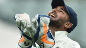 IND vs ENG: അന്നു ധോണിയെയും ഗില്ലിയെയും പോലും സംശയിച്ചു! പന്ത് പ്രതിഭയെന്നു മോറെ