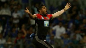 IPL 2021: ഉമേഷിന് വെറും ഒരു കോടി? അമ്പരപ്പുണ്ടായെന്നു നെഹ്‌റയും ഗംഭീറും