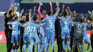 ISL 2020-21: കിരീടത്തില്‍ മുംബൈ മുത്തം! ഇന്ത്യന്‍ ഫുട്‌ബോളില്‍ പുതിയ രാജാക്കന്‍മാര്‍