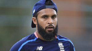 IND vs ENG T20: ടി20 ലോകകപ്പിലെ ഫേവറേറ്റ് ആര്? ആദില്‍ റഷീദ് പ്രതികരിക്കുന്നു