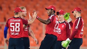 IND vs ENG T20: തോല്‍വിക്ക് പിന്നാലെ ഇംഗ്ലണ്ടിന് തിരിച്ചടി, മാച്ച് ഫീയുടെ 20 ശതമാനം പിഴ