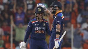 IND vs ENG: വെടിക്കെട്ടൊരുക്കി ഇഷാന്‍, ഒപ്പം കൂടി കോലിയും- ഇംഗ്ലണ്ടിനെ തകര്‍ത്ത് ഇന്ത്യ