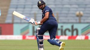 IND vs ENG: ഇംഗ്ലണ്ടിനെതിരേ 'അഞ്ഞൂറാന്‍', രോഹിത്തും അത് സാധിച്ചു- കോലിക്കൊപ്പം