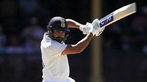 IND vs ENG: റൂട്ടിന്റെ കസേര തെറിപ്പിച്ചിച്ച് ഹിറ്റ്മാന്‍! ഇനി രോഹിത് ഒന്നാമന്‍