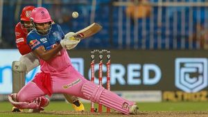 IPL 2021: 2017ന് ശേഷം മധ്യ ഓവറുകളില്‍ കൂടുതല്‍, കുറവ് സ്‌ട്രൈക്കറേറ്റുള്ള ഇന്ത്യന്‍ താരങ്ങള്‍