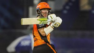 IPL 2021: ഞാനാണ് കാരണം, ഞാനാണ് ഉത്തരവാദി; തോല്‍വിയ്ക്ക് പിന്നാലെ ഏറ്റു പറഞ്ഞ് വാര്‍ണര്‍