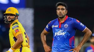 IPL 2021: അടി കിട്ടുമോ എന്ന പേടി; കുട്ടി ക്രിക്കറ്റില്‍ അശ്വിന് പിഴയ്ക്കുന്നതിന്റെ കാരണം