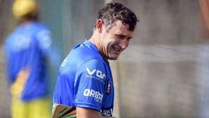 IPL 2021: ഓസീസ് താരങ്ങള്‍ക്ക് കോവിഡ് ഭീതി, കൂടുതല്‍ താരങ്ങള്‍ നാട്ടിലേക്ക് മടങ്ങിയേക്കും- ഡേവിഡ് ഹസി