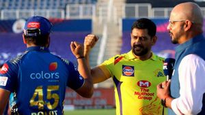 IPL 2021: ധോണി ഒരിക്കലും ടീമംഗങ്ങളോടു ഗുഡ്‌ലക്ക് പറയില്ല! കാരണം വെളിപ്പെടുത്തി ഓജ