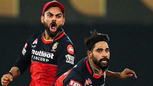 IPL 2021: ആര്‍സിബിയുടെ ആ പേടി ഇനിയില്ല, ഡല്‍ഹിക്കെതിരെ ത്രില്ലിംഗ് ജയം അവന്‍ കാരണമെന്ന് കോലി