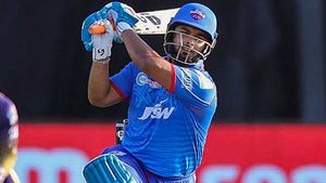 IPL 2021: 26 റണ്‍സ് കൂടി, സച്ചിനെ പന്ത് കടത്തിവെട്ടിയേനെ! എങ്കിലും അഭിമാനിക്കാം