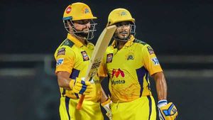 IPL 2021: ഇനി 'ചിന്നത്തലയല്ല', 'പെരിയ തല'! റെയ്‌നയുടെ മാസ് തിരിച്ചുവരവ്- കോലിക്കും രോഹിത്തിനുമൊപ്പം