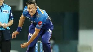 IPL 2021: ഇത് ബൗളര്‍മാരുടെ സീസണ്‍, ഡോട്ട് ബോളുകള്‍ കൂടുന്നു, മുംബൈ ബൗളര്‍മാര്‍ മുന്നില്‍