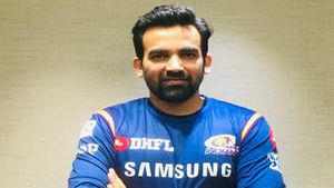 IPL 2021: ധോണിക്ക് മാത്രമല്ല സഹീറിനും അതേ പ്രശ്‌നം, ആദ്യം ബാറ്റ് ചെയ്താല്‍ പണി കിട്ടും
