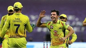 IPL 2021: രണ്ടാം പാദത്തില്‍ ധോണിയുടെ ഏറ്റവും മികച്ച പ്രകടനം നിങ്ങള്‍ക്ക് കാണാം- ദീപക് ചഹാര്‍