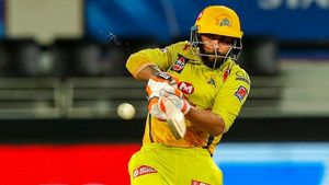 IPL 2021: രവീന്ദ്ര ജഡേജയെ 'സര്‍ ജഡേജ' യെന്ന് വിശേഷിപ്പിച്ച് ഹര്‍ഷ ഭോഗ്‌ലെ, ജഡേജയുടെ മറുപടി